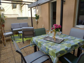 Appartement 70m2 Centre Historique Nîmes